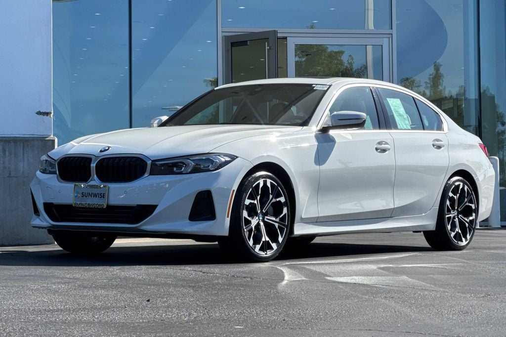 2025 BMW 3 Series 330i