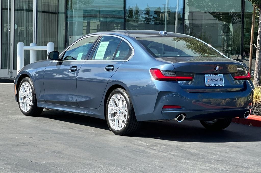 2025 BMW 3 Series 330i