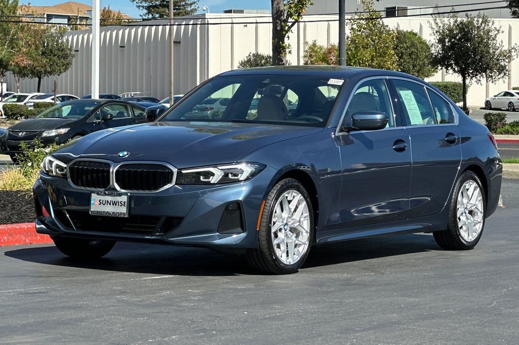 2025 BMW 3 Series 330i