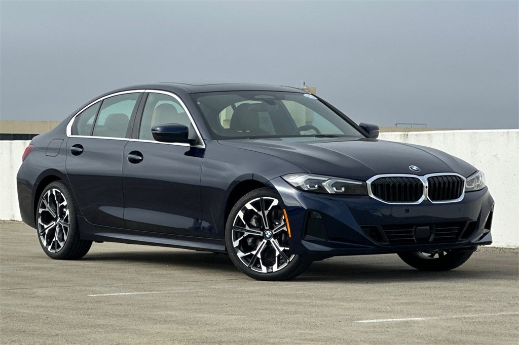 2026 BMW 3 Series 330i