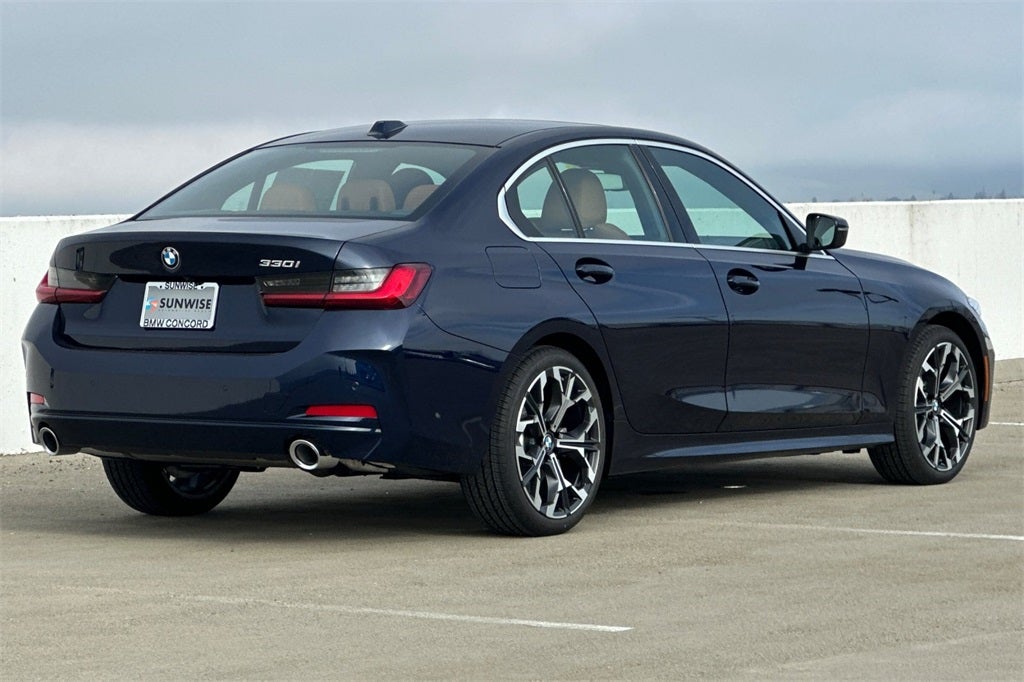 2026 BMW 3 Series 330i