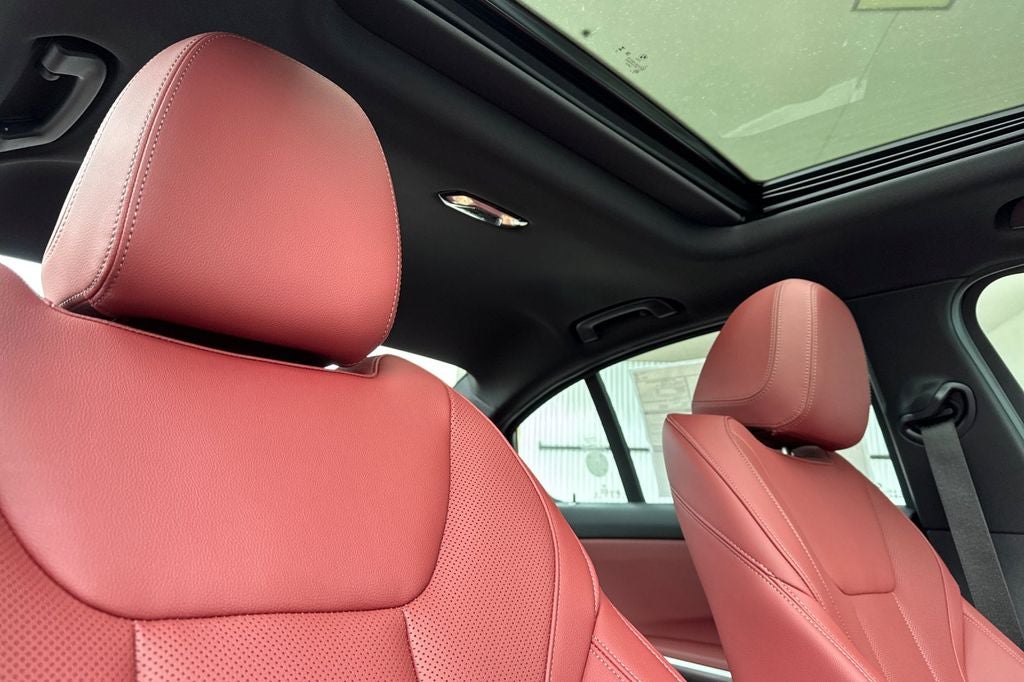 2026 BMW 3 Series 330i