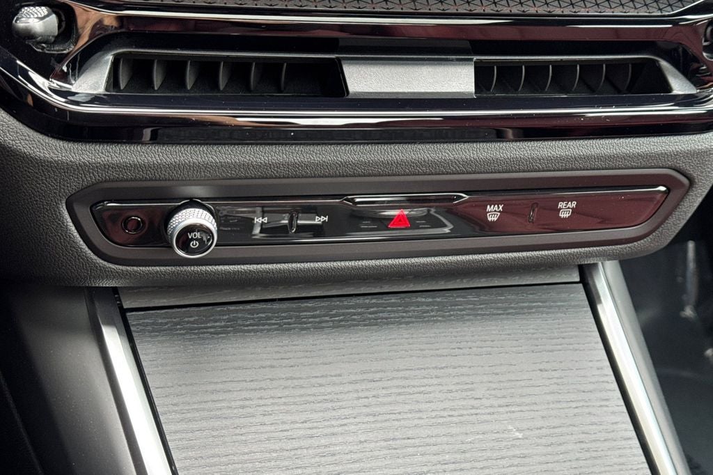 2026 BMW 3 Series 330i