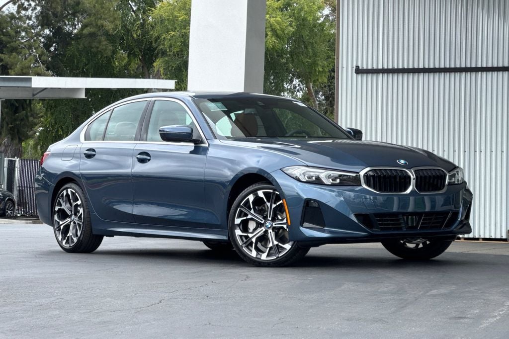 2026 BMW 3 Series 330i