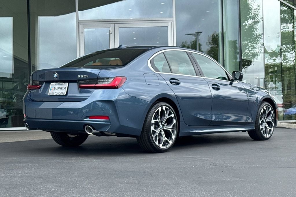 2026 BMW 3 Series 330i
