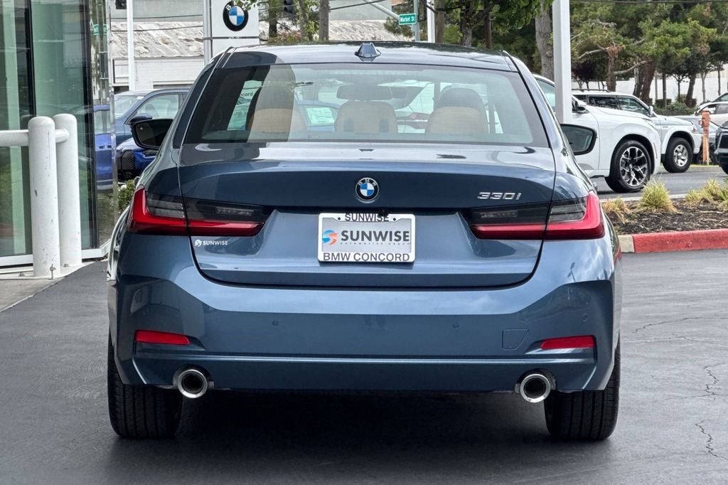 2026 BMW 3 Series 330i