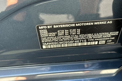 2025 BMW 3 Series 330i