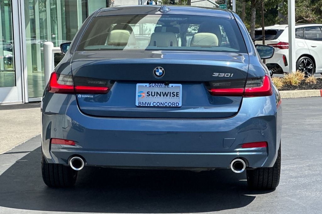 2025 BMW 3 Series 330i
