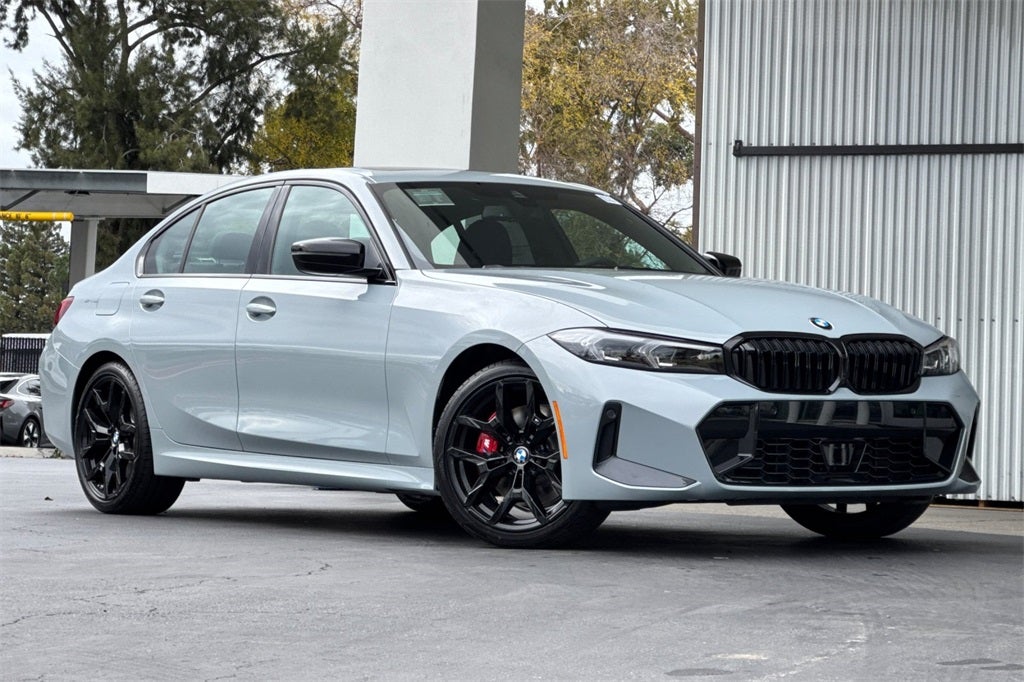 2026 BMW 3 Series 330i