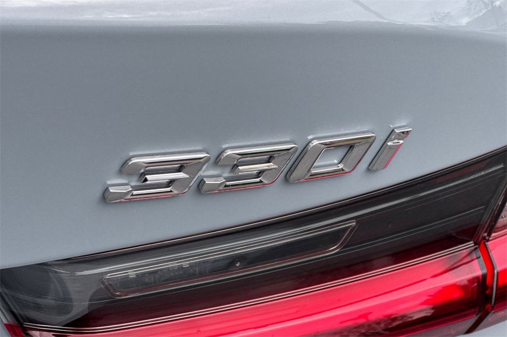 2026 BMW 3 Series 330i