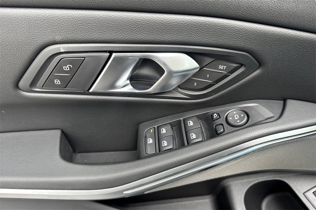 2026 BMW 3 Series 330i