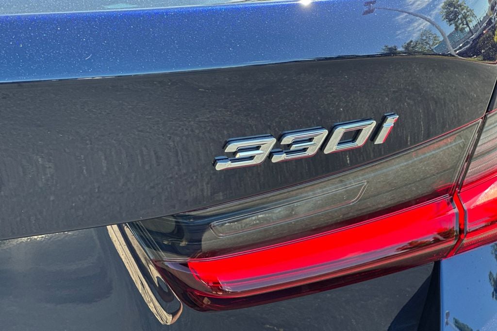 2026 BMW 3 Series 330i