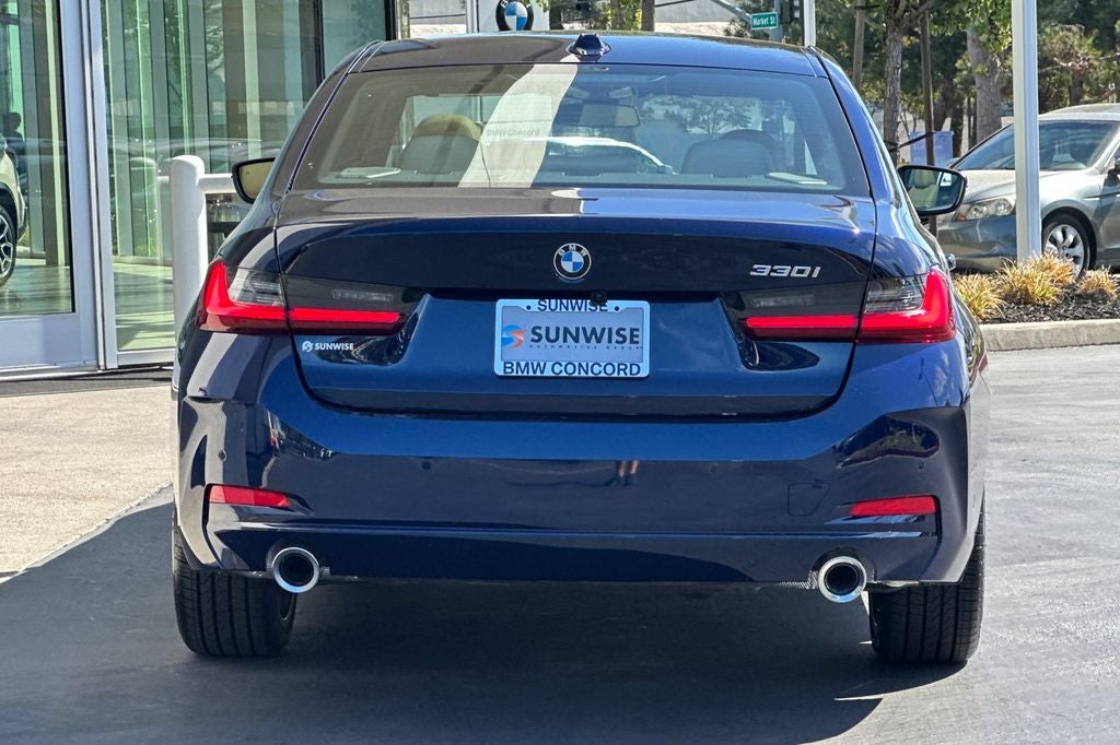 2026 BMW 3 Series 330i