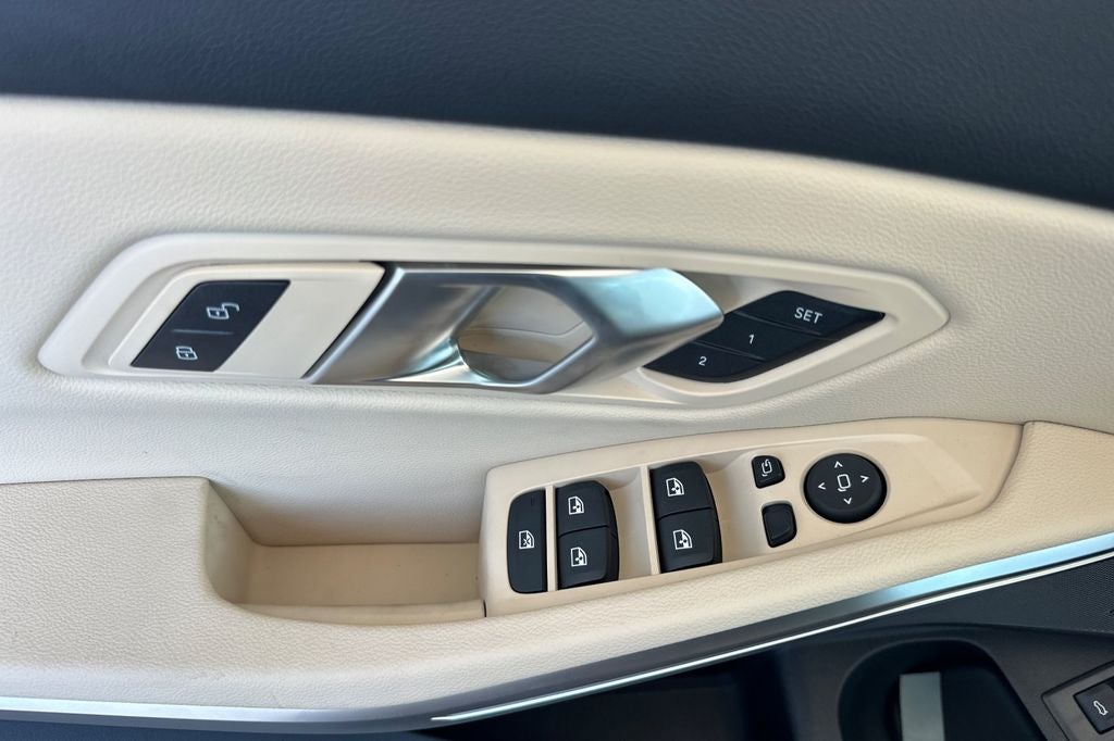 2026 BMW 3 Series 330i