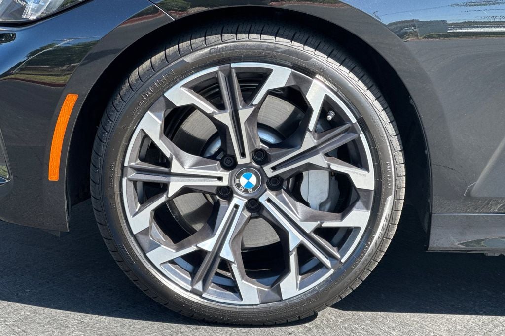 2025 BMW 3 Series 330i