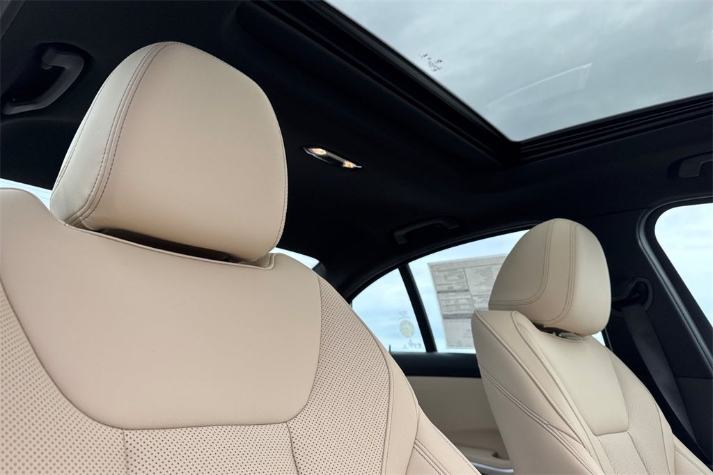 2026 BMW 3 Series 330i