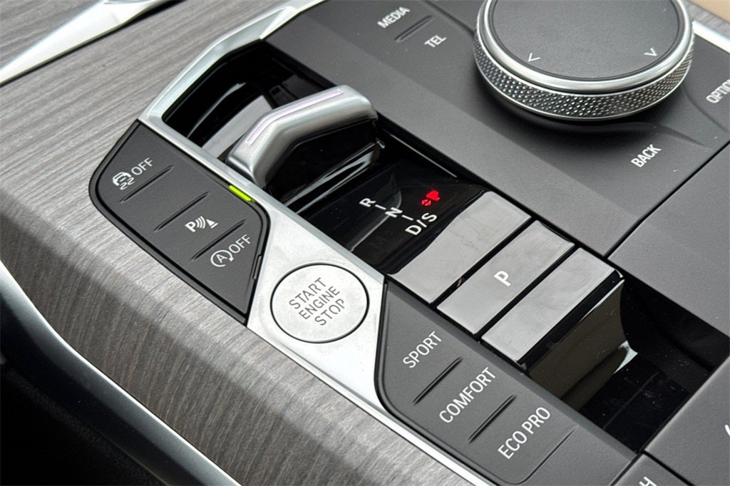 2026 BMW 3 Series 330i