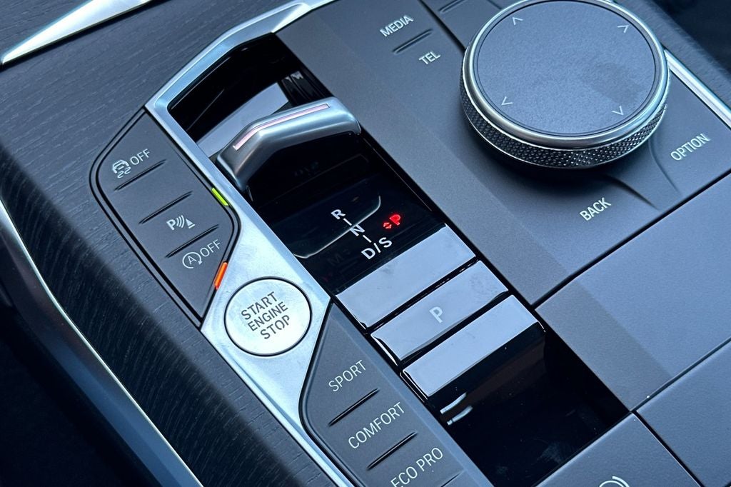 2026 BMW 3 Series 330i