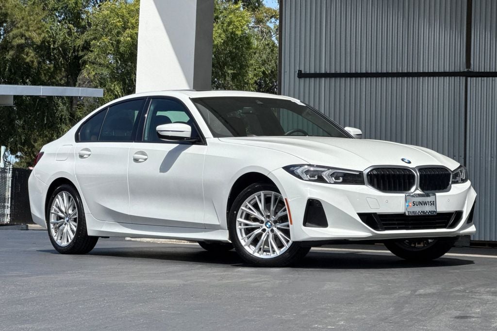 2023 BMW 3 Series 330i