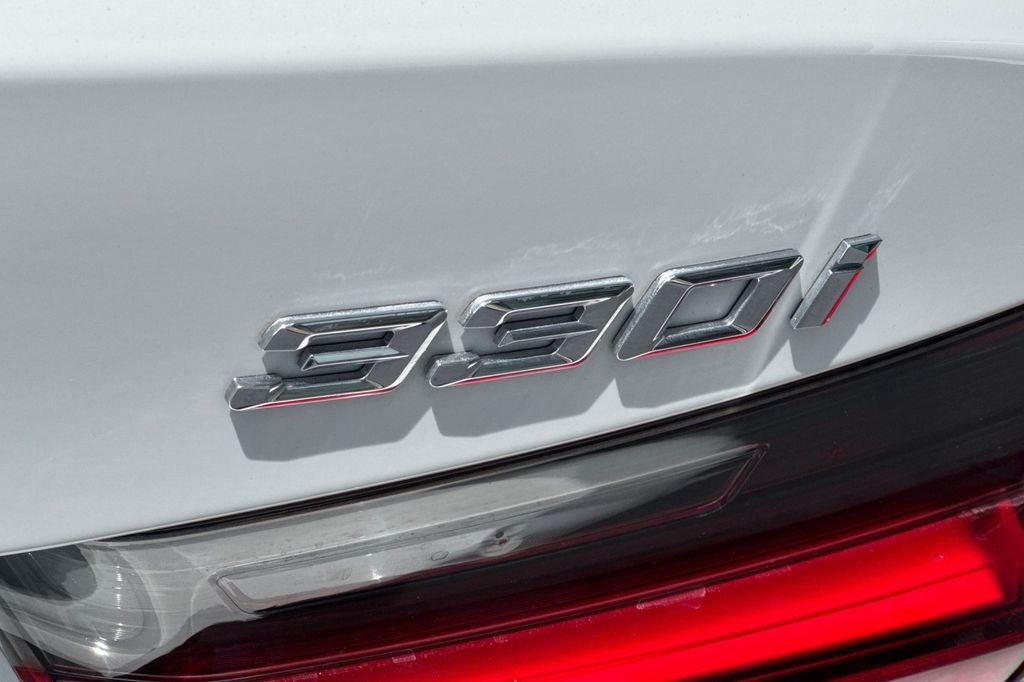 2023 BMW 3 Series 330i