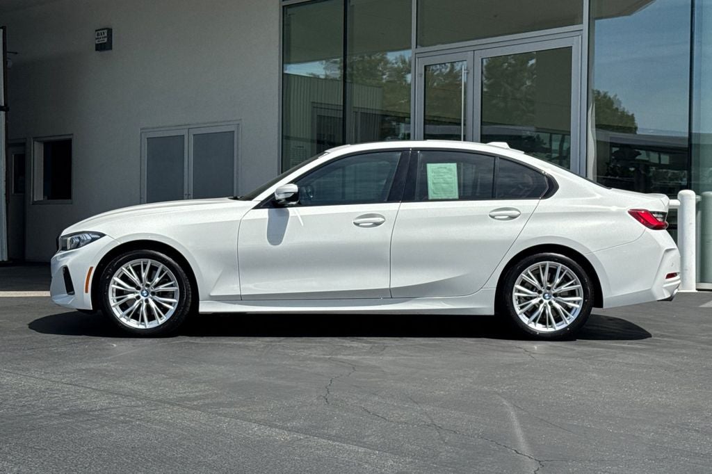 2023 BMW 3 Series 330i