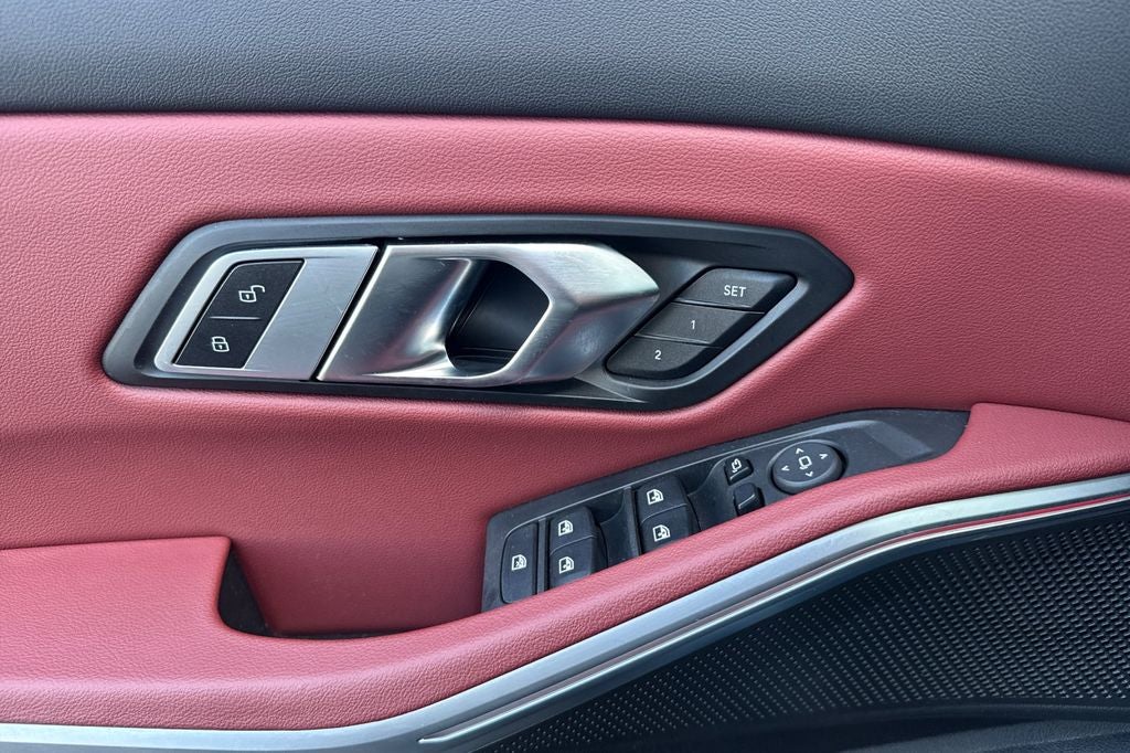 2023 BMW 3 Series 330i