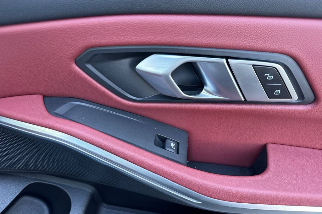 2023 BMW 3 Series 330i