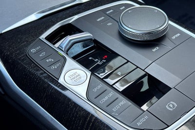 2023 BMW 3 Series 330i