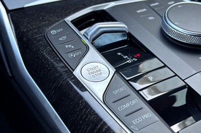 2023 BMW 3 Series 330i