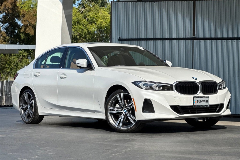 2024 BMW 3 Series 330i