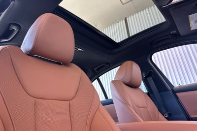 2023 BMW 3 Series 330i