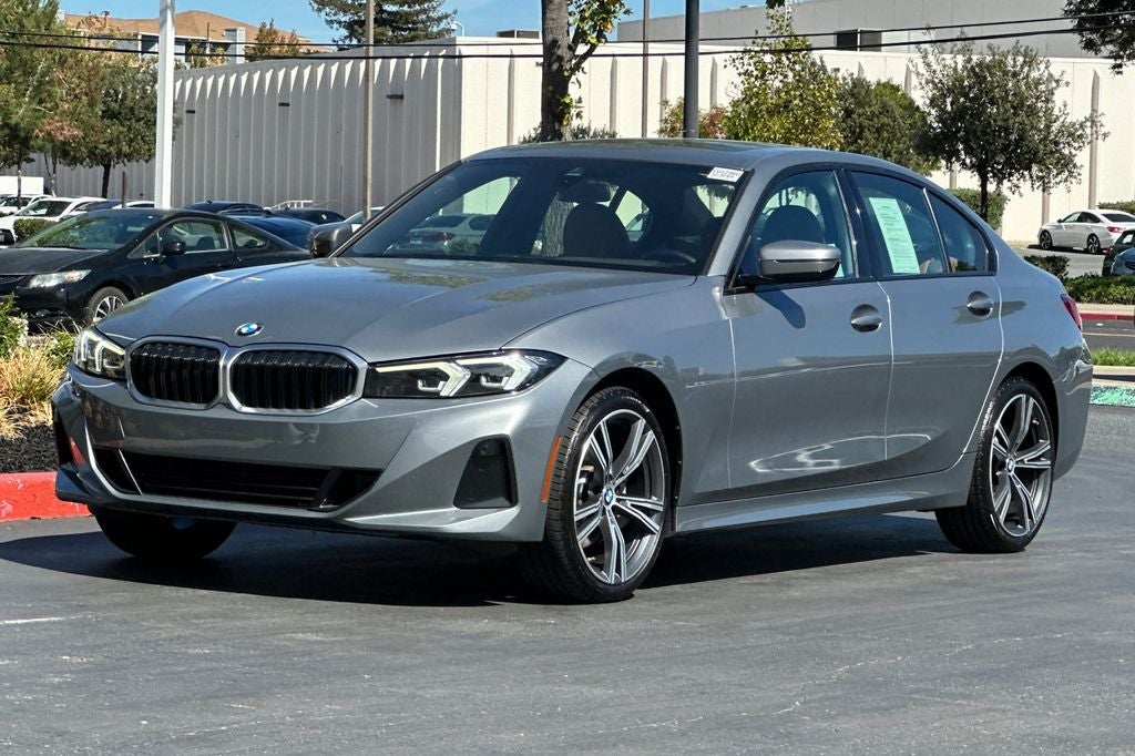 2023 BMW 3 Series 330i