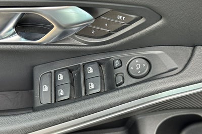 2023 BMW 3 Series 330i