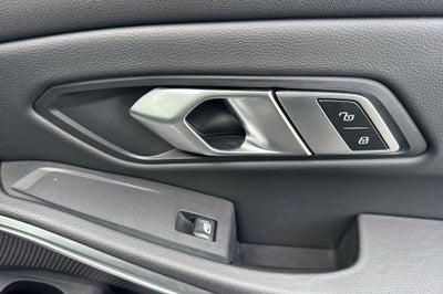 2023 BMW 3 Series 330i