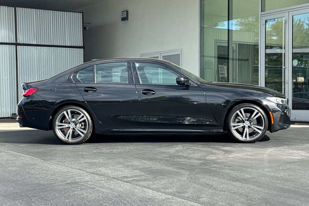 2023 BMW 3 Series 330i