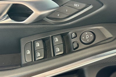 2024 BMW 3 Series 330i