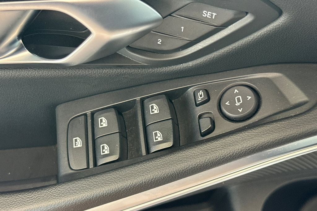 2024 BMW 3 Series 330i
