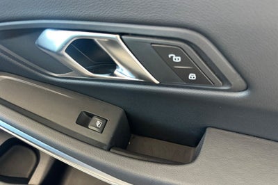 2024 BMW 3 Series 330i