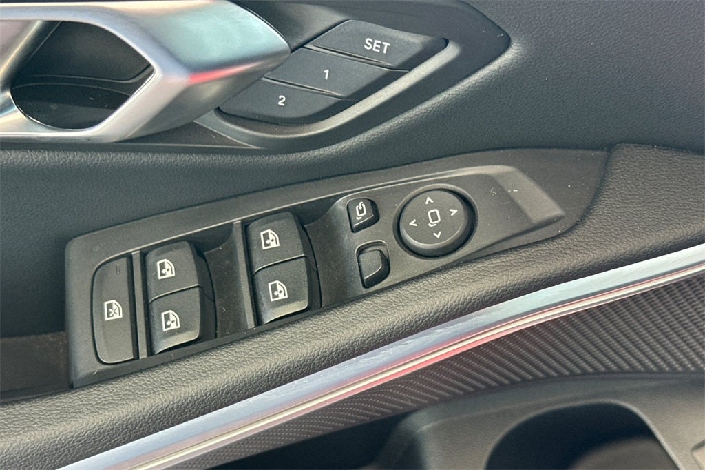 2024 BMW 3 Series 330i