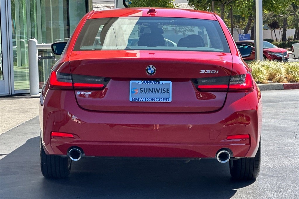 2024 BMW 3 Series 330i