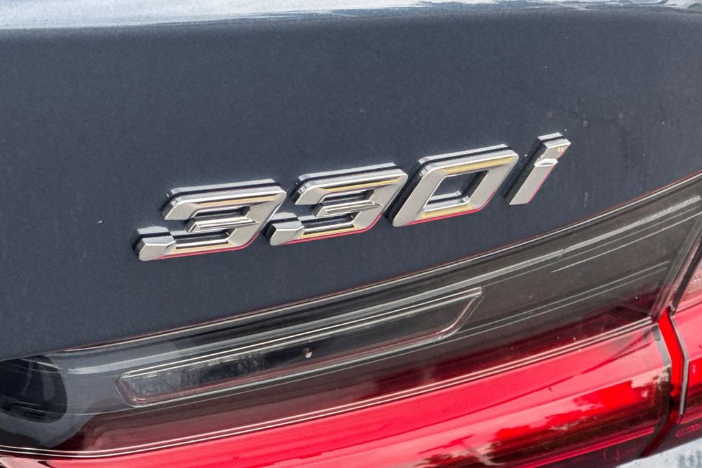 2026 BMW 3 Series 330i xDrive