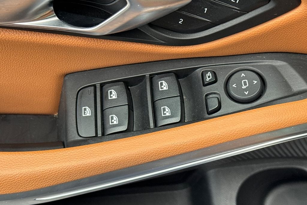 2024 BMW 3 Series 330i xDrive