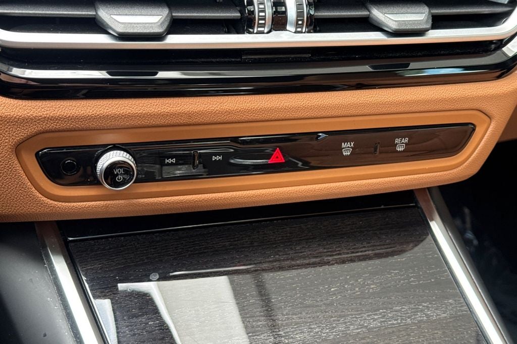2024 BMW 3 Series 330i xDrive