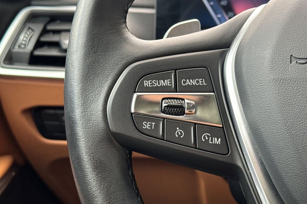 2024 BMW 3 Series 330i xDrive