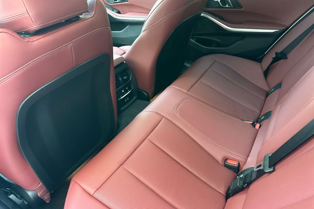2024 BMW 3 Series 330i xDrive