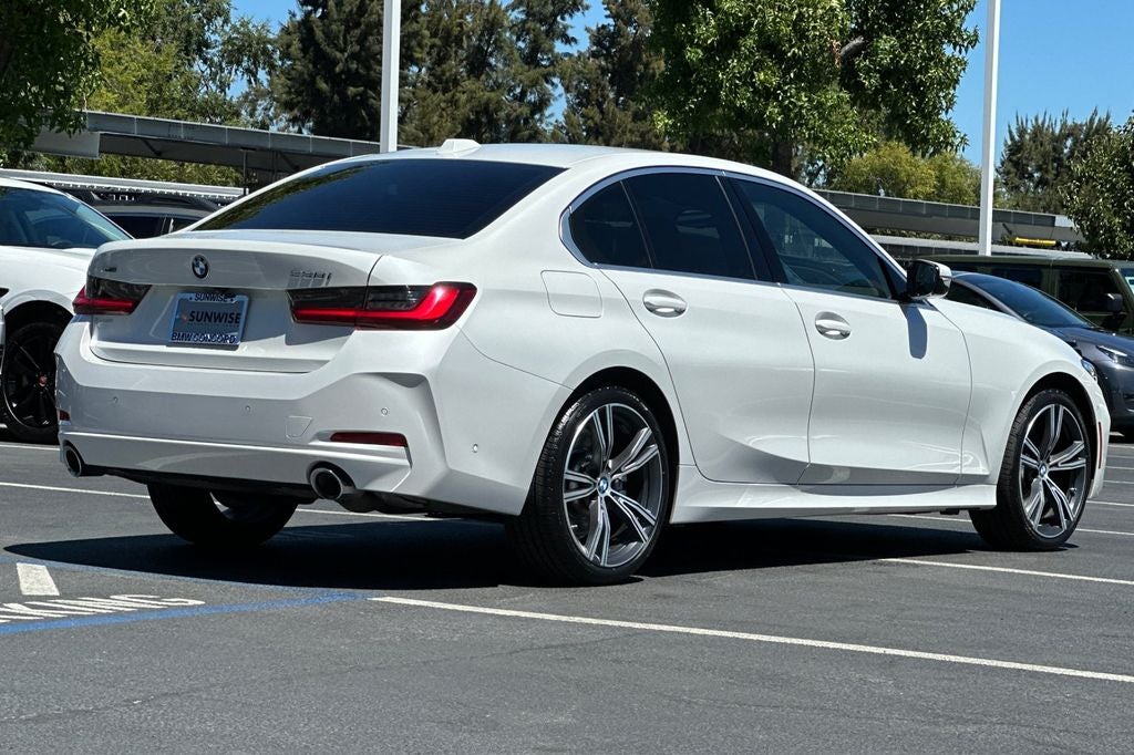 2024 BMW 3 Series 330i xDrive