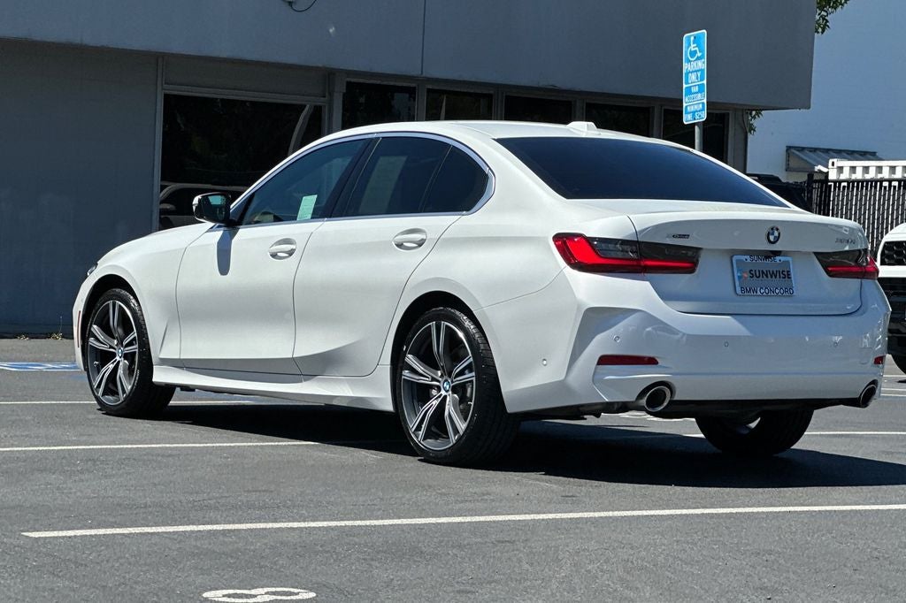 2024 BMW 3 Series 330i xDrive