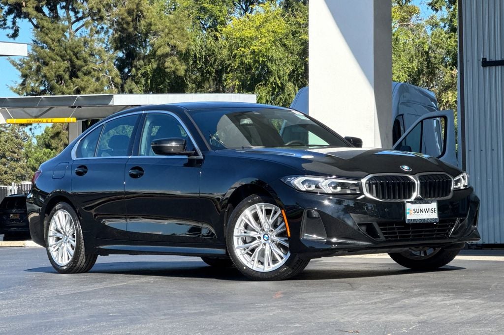 2024 BMW 3 Series 330i xDrive