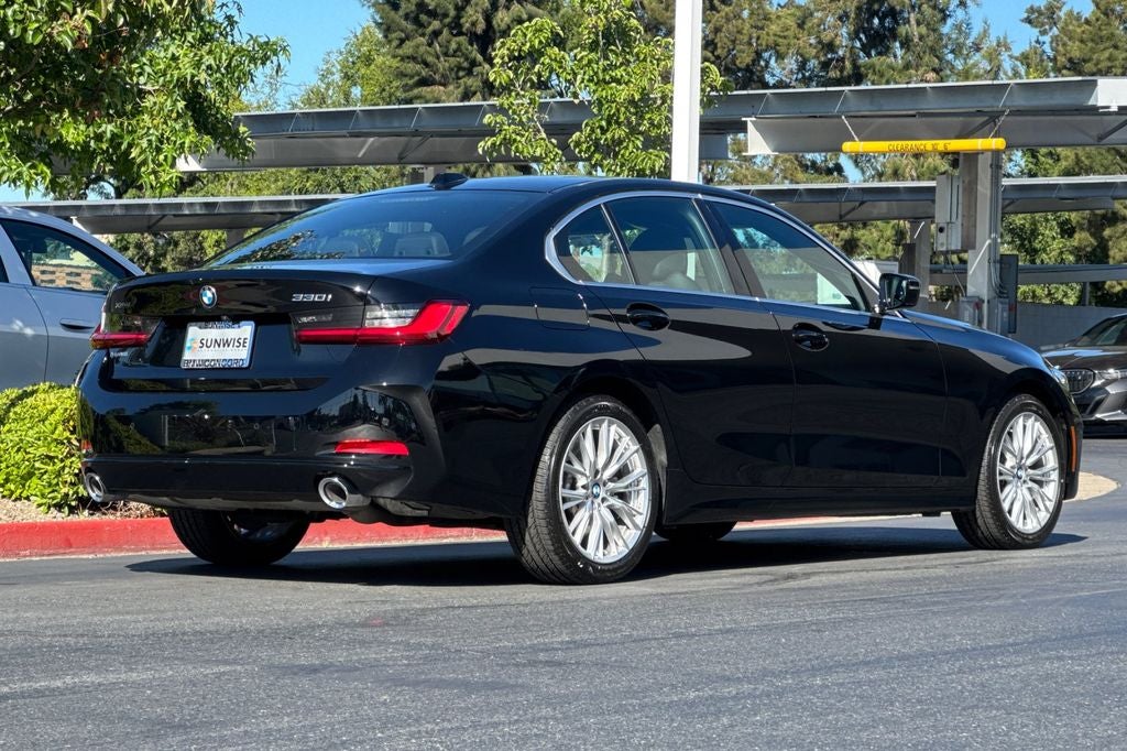 2024 BMW 3 Series 330i xDrive