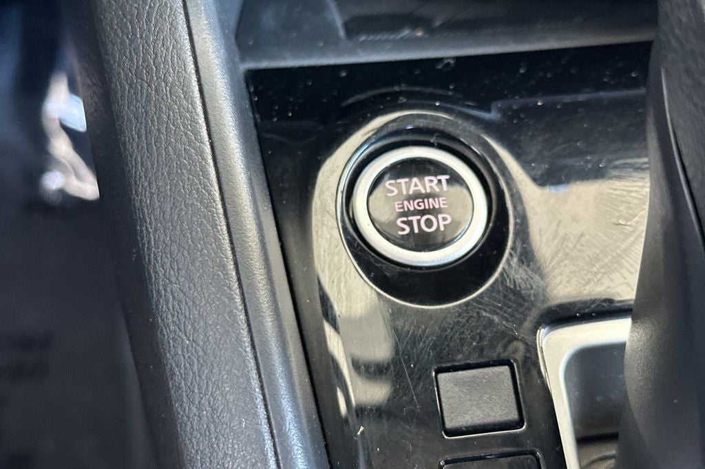 2024 Nissan Versa 1.6 SV